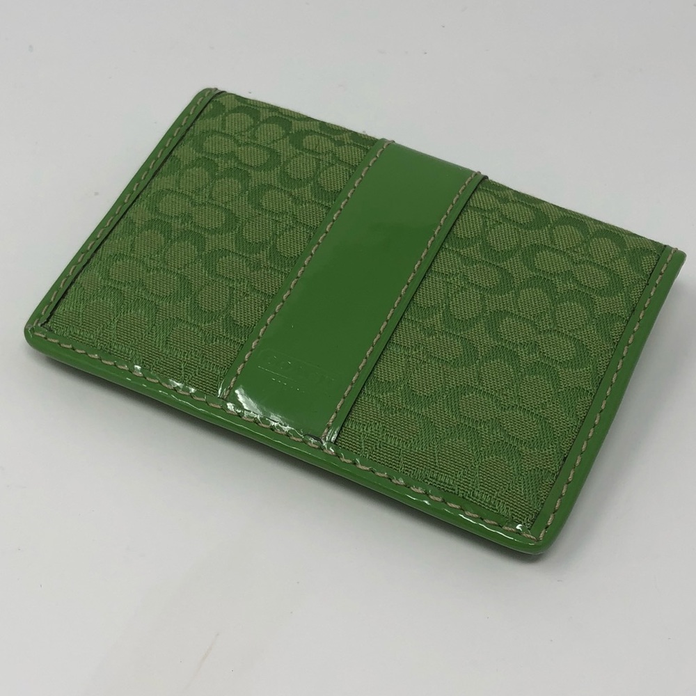 💚Rare COACH Wallet💚